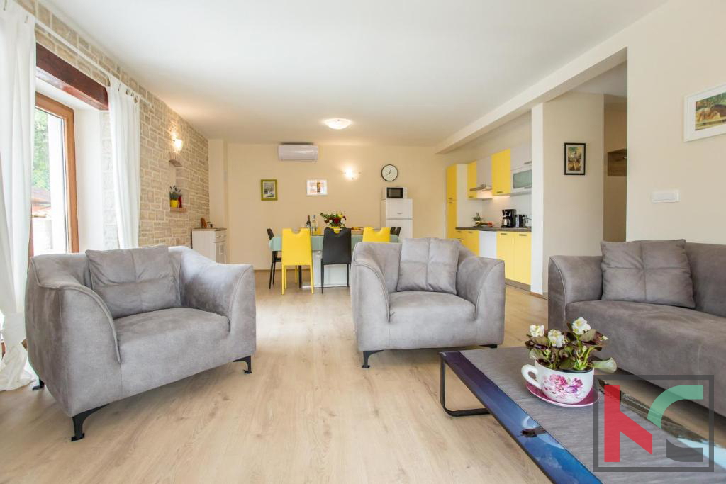 Istra, okolica Poreča, vila z bazenom 180 m2 na mirni lokaciji, #prodaja