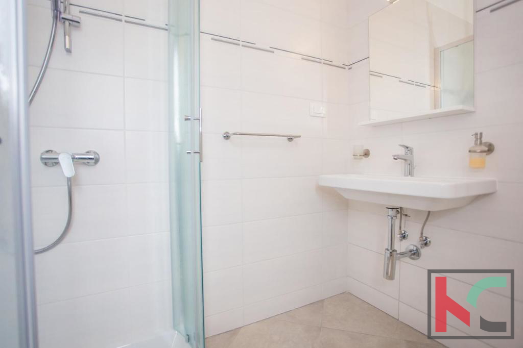 Istra, okolica Poreča, vila z bazenom 180 m2 na mirni lokaciji, #prodaja