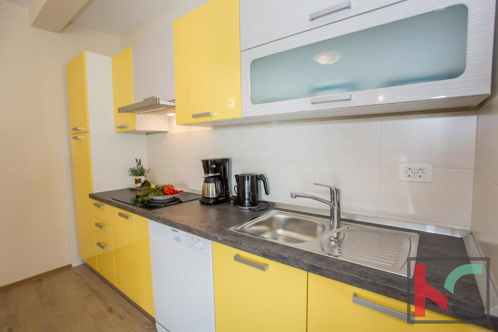Istra, okolica Poreča, vila z bazenom 180 m2 na mirni lokaciji, #prodaja