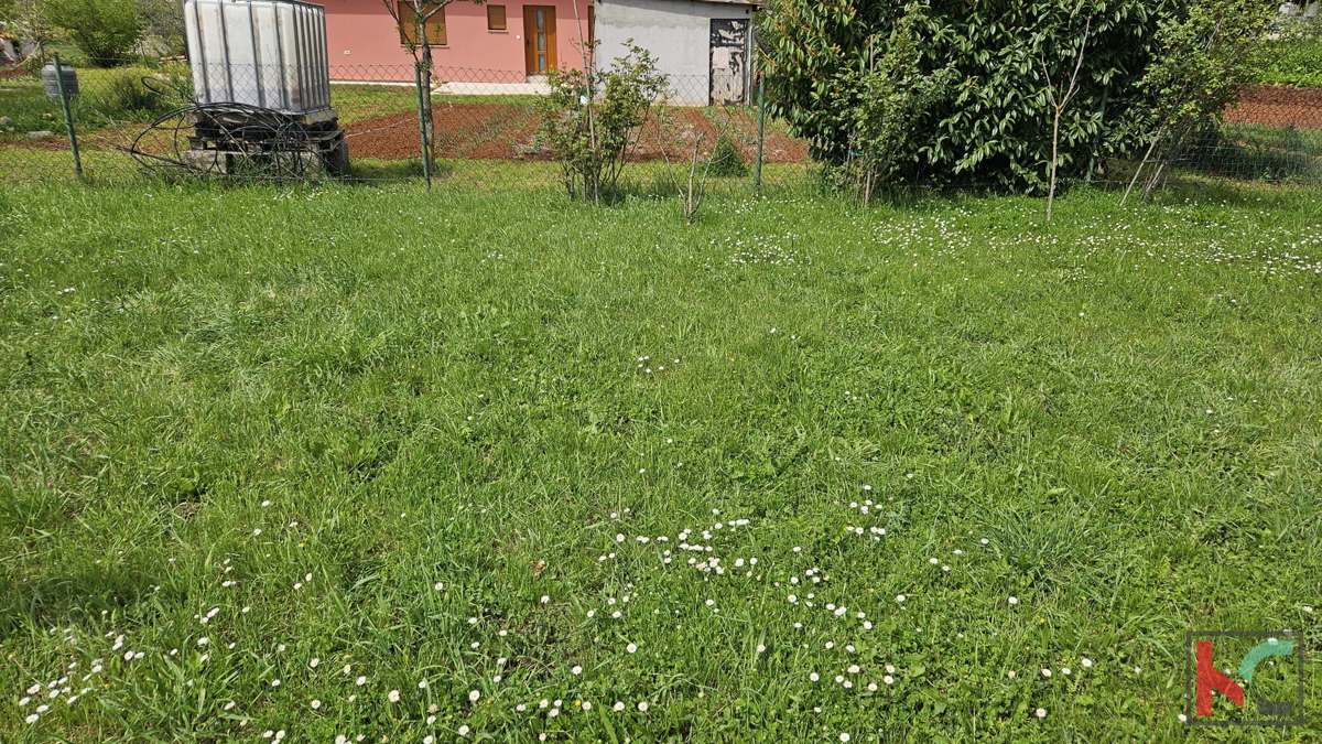 Pula, Dolinka, gradbeno zemljišče 602 m2 #prodaja