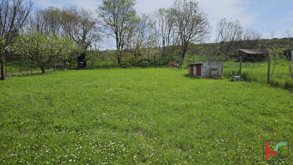 Pula, Dolinka, gradbeno zemljišče 602 m2 #prodaja