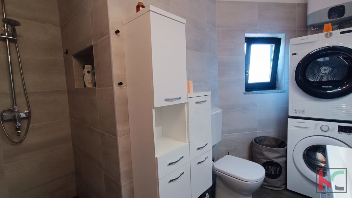 Istra, Fažana, Valbandon, 3sobno stanovanje s teraso na mirni lokaciji, #prodaja