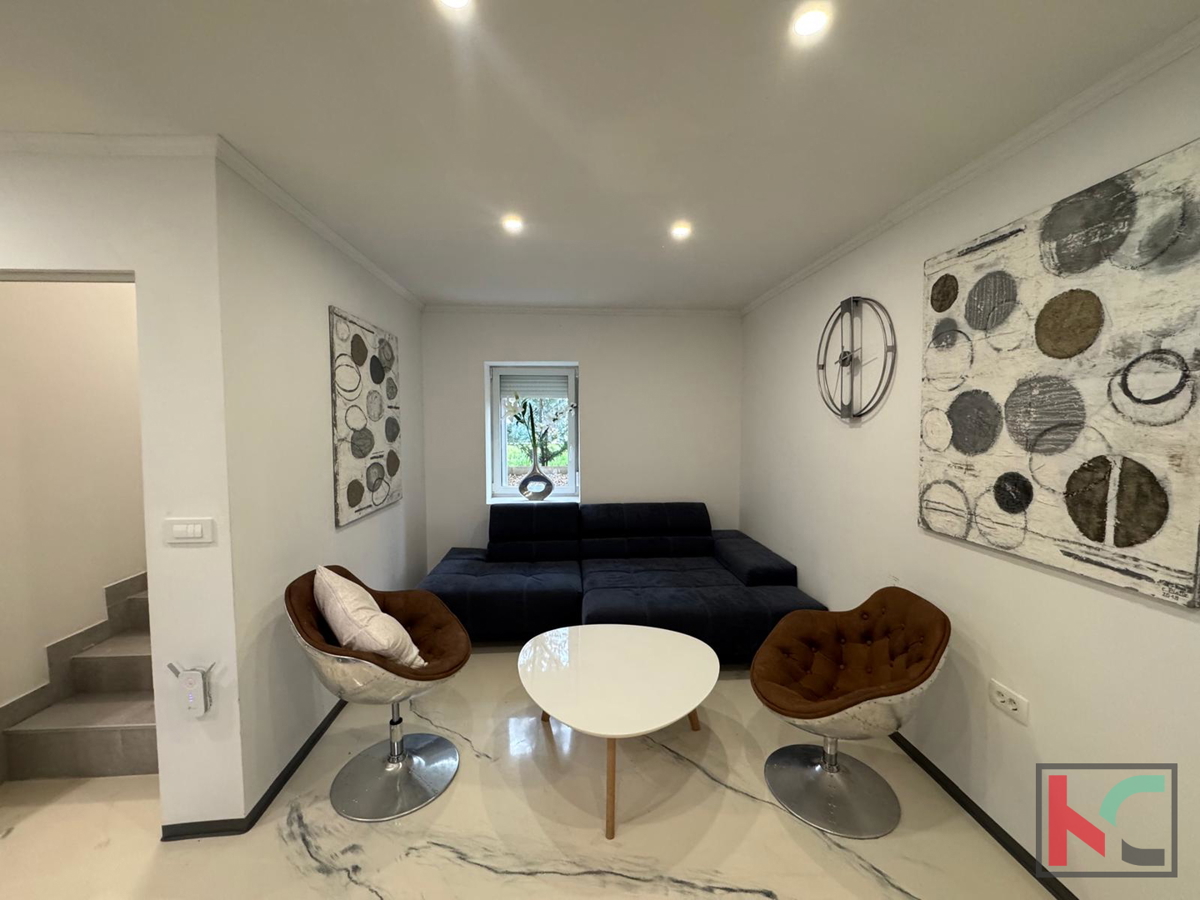 Istra, Poreč, samostojna hiša 126m2 z vrtom 490m2 #prodaja