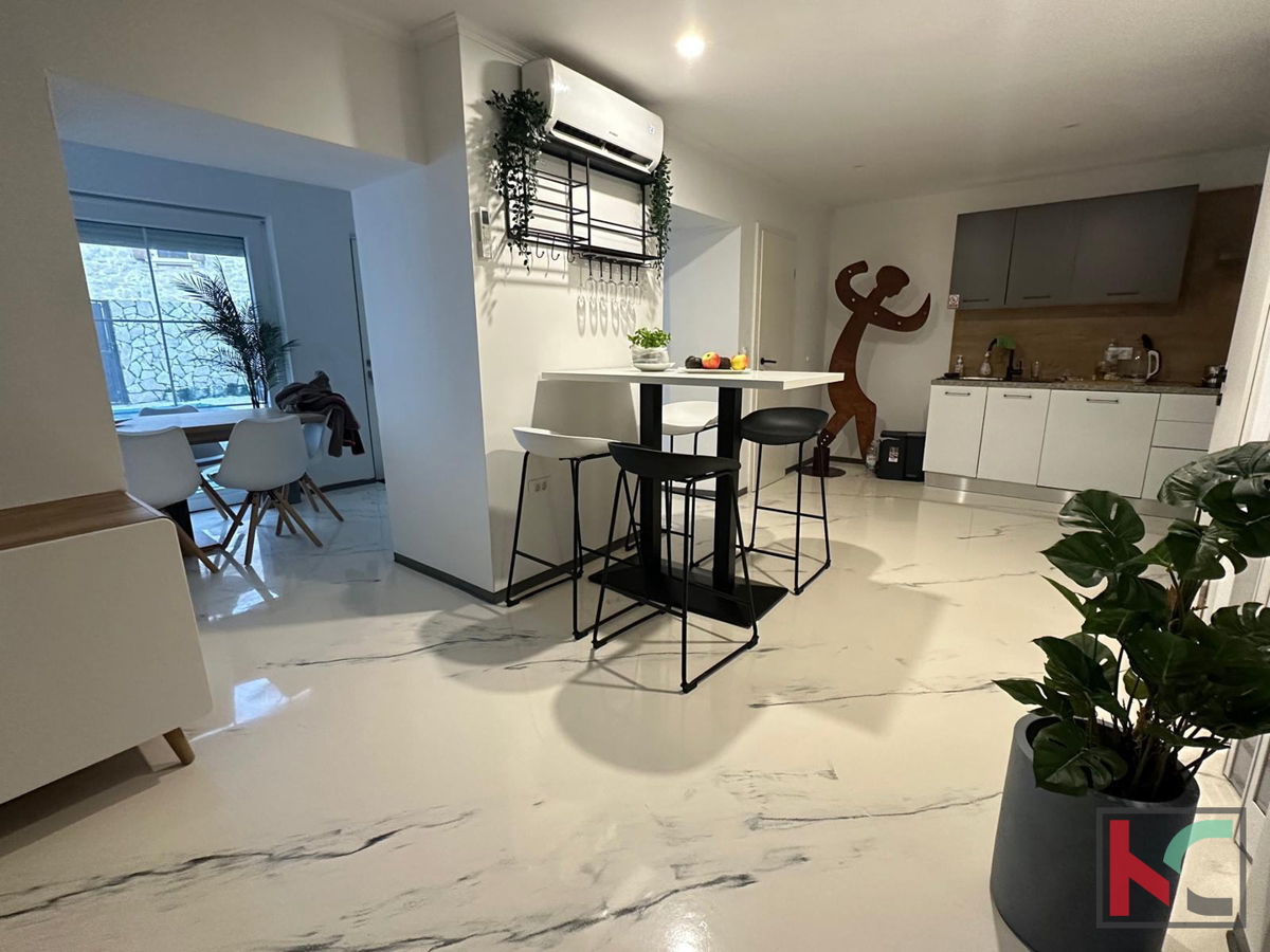 Istra, Poreč, samostojna hiša 126m2 z vrtom 490m2 #prodaja