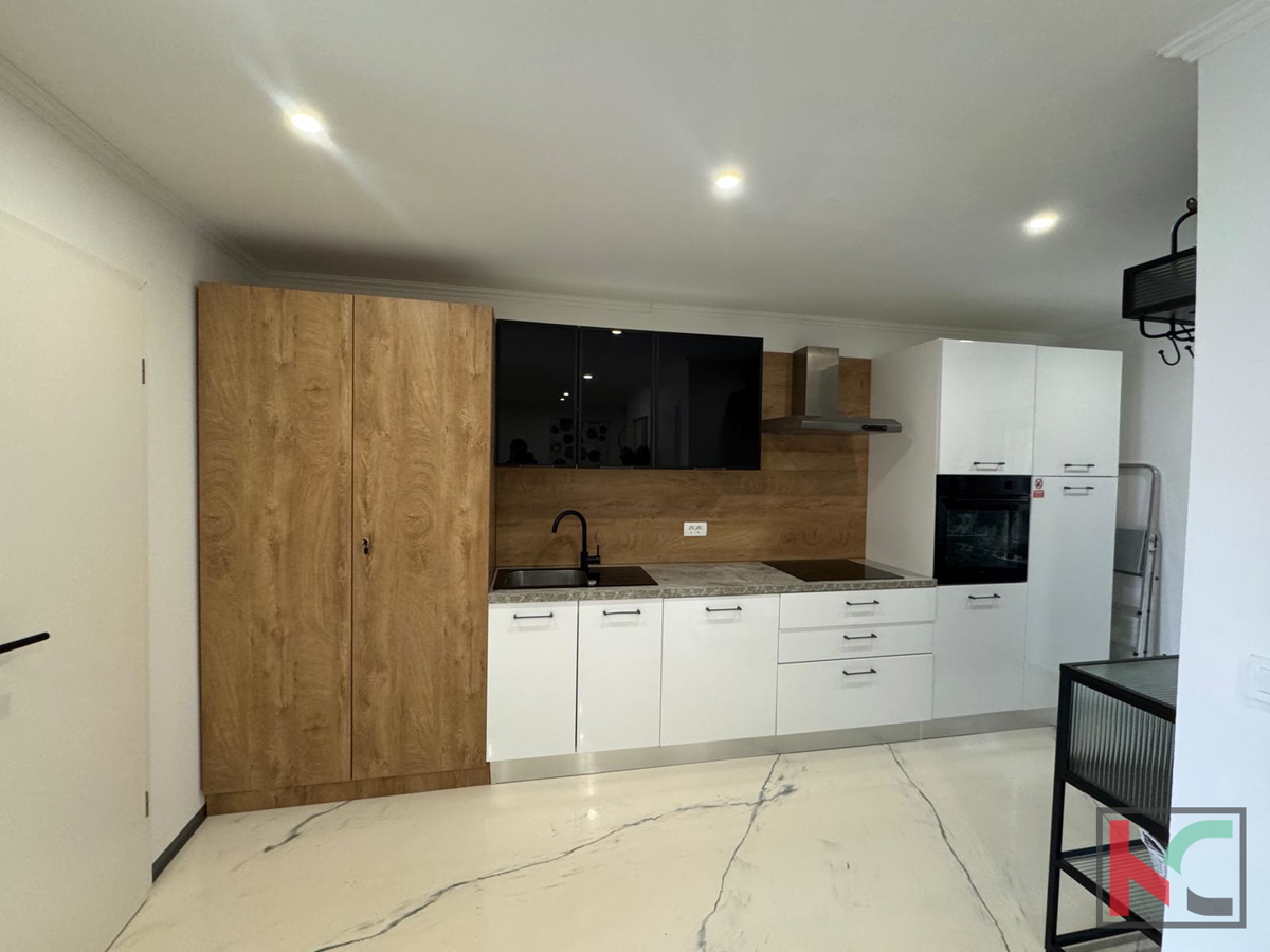Istra, Poreč, samostojna hiša 126m2 z vrtom 490m2 #prodaja