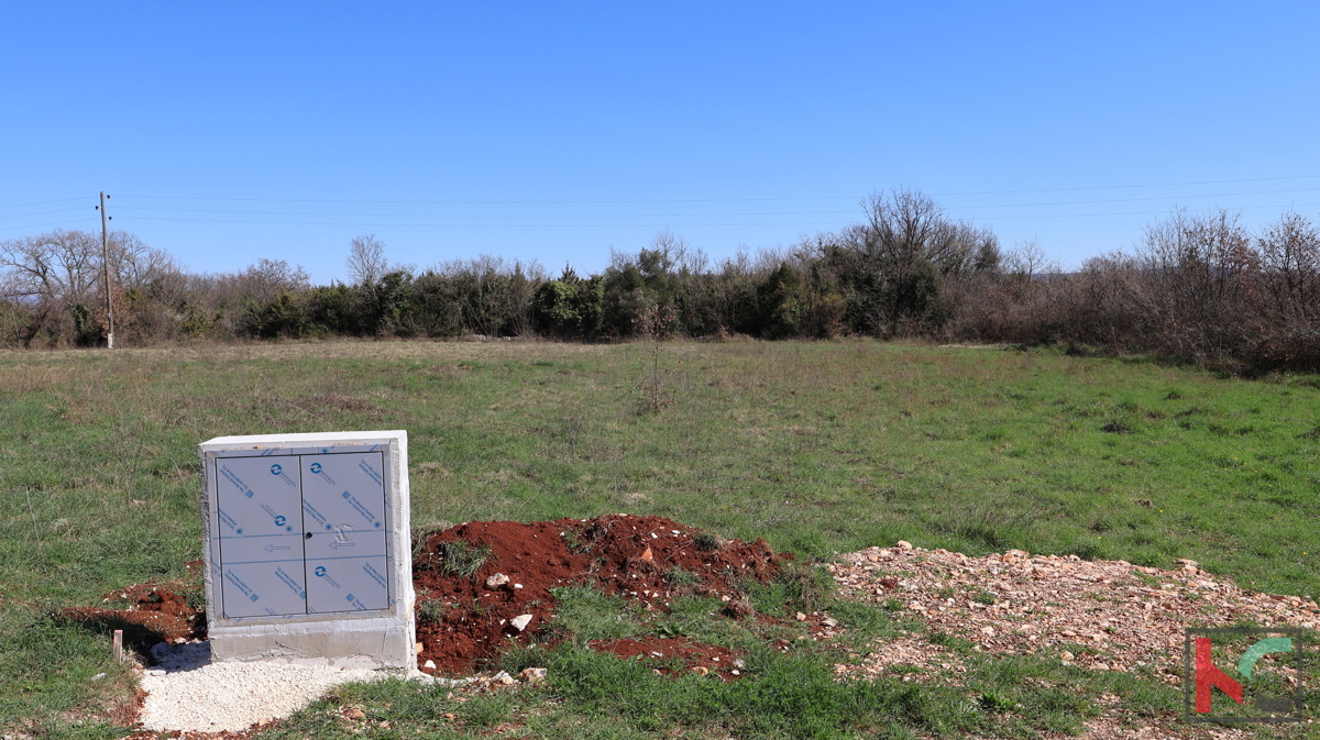 ISTRA, KRNICA, ZEMLJIŠČE S POGOJEM ZA GRADNJO #PRODAJA