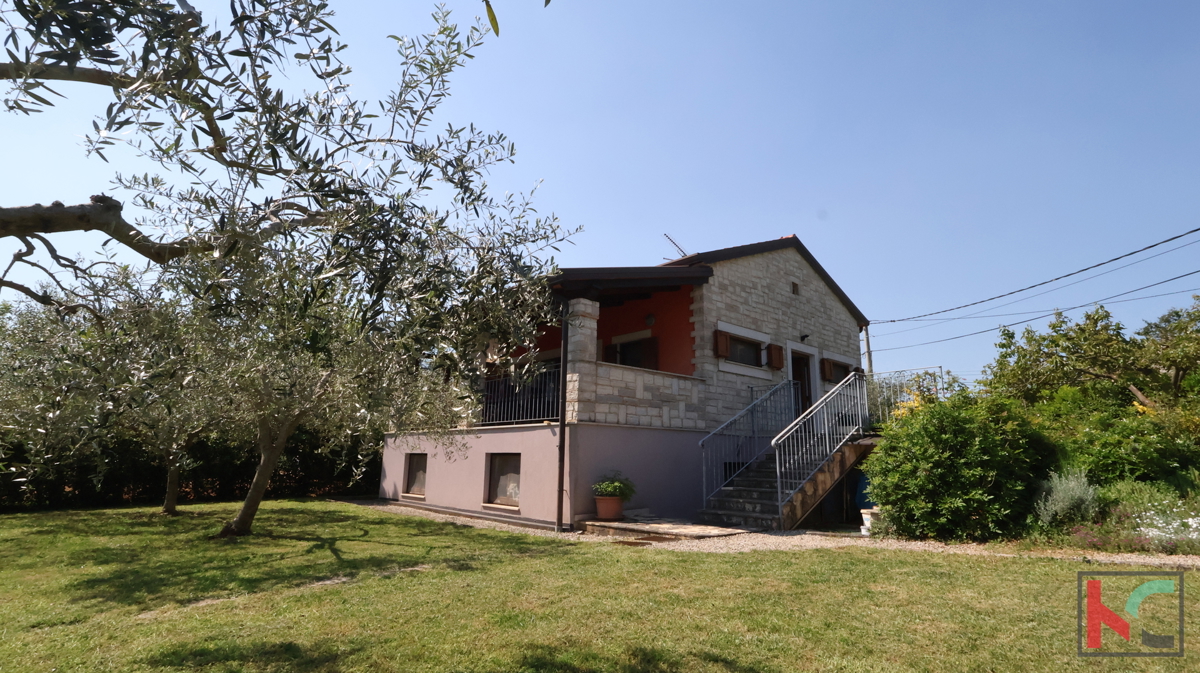 POREČ, KAŠTELIR, ČAROBNA SAMOSTOJNA HIŠA #PRODAJA
