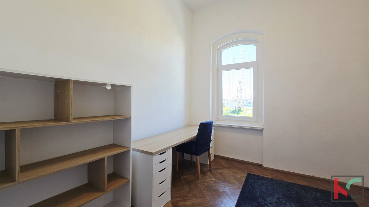 Pula, Stoja, obnovljeno stanovanje 91,80 m2 s tremi spalnicami, prodaja