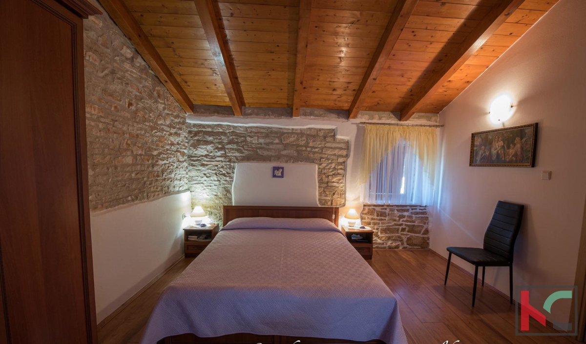 ISTRA, SVETVINČENAT, KAMENA HIŠA Z OGREVANIM BAZENOM NA 1200 M2 PARCELI, #PRODAJA