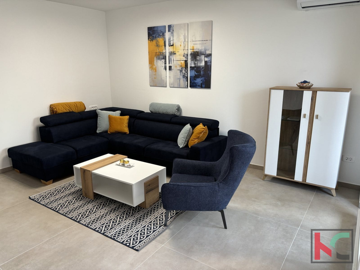 ISTRA, PULA, NOVOGRADNJA STANOVANJE 79,36 M2 Z 100 M2 PRIPADAJOČEGA VRTA