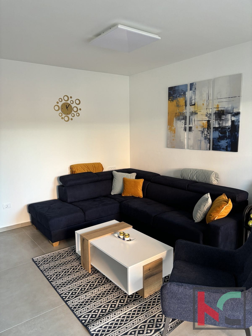 ISTRA, PULA, NOVOGRADNJA STANOVANJE 79,36 M2 Z 100 M2 PRIPADAJOČEGA VRTA