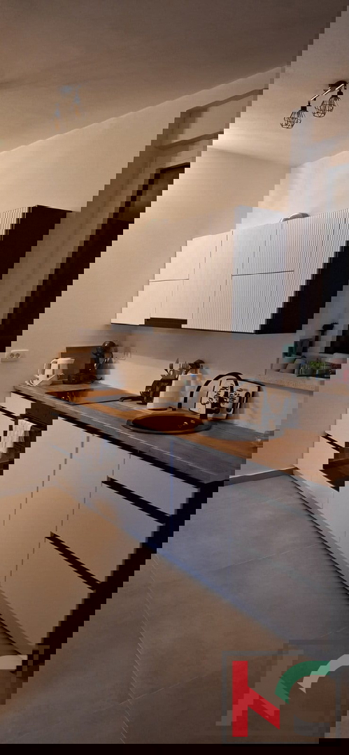 ISTRA, PULA, NOVOGRADNJA STANOVANJE 79,36 M2 Z 100 M2 PRIPADAJOČEGA VRTA