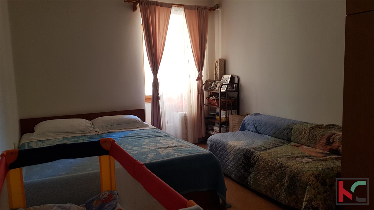 Istra, Vodnjan dvoetažno stanovanje površine 201,41m2 z vrtom