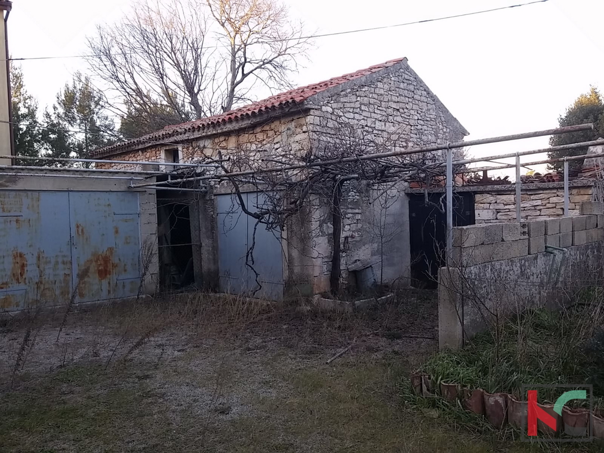 Istra, Krnica, hiša 150 m2 v centru