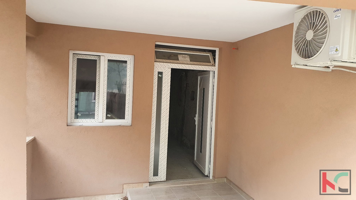 Pazin, lepa hiša v centru mesta 118m2, z notranjim bazenom in wellnessom, #prodaja