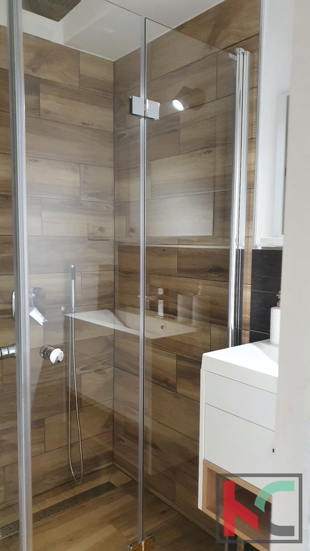 Pazin, lepa hiša v centru mesta 118m2, z notranjim bazenom in wellnessom, #prodaja