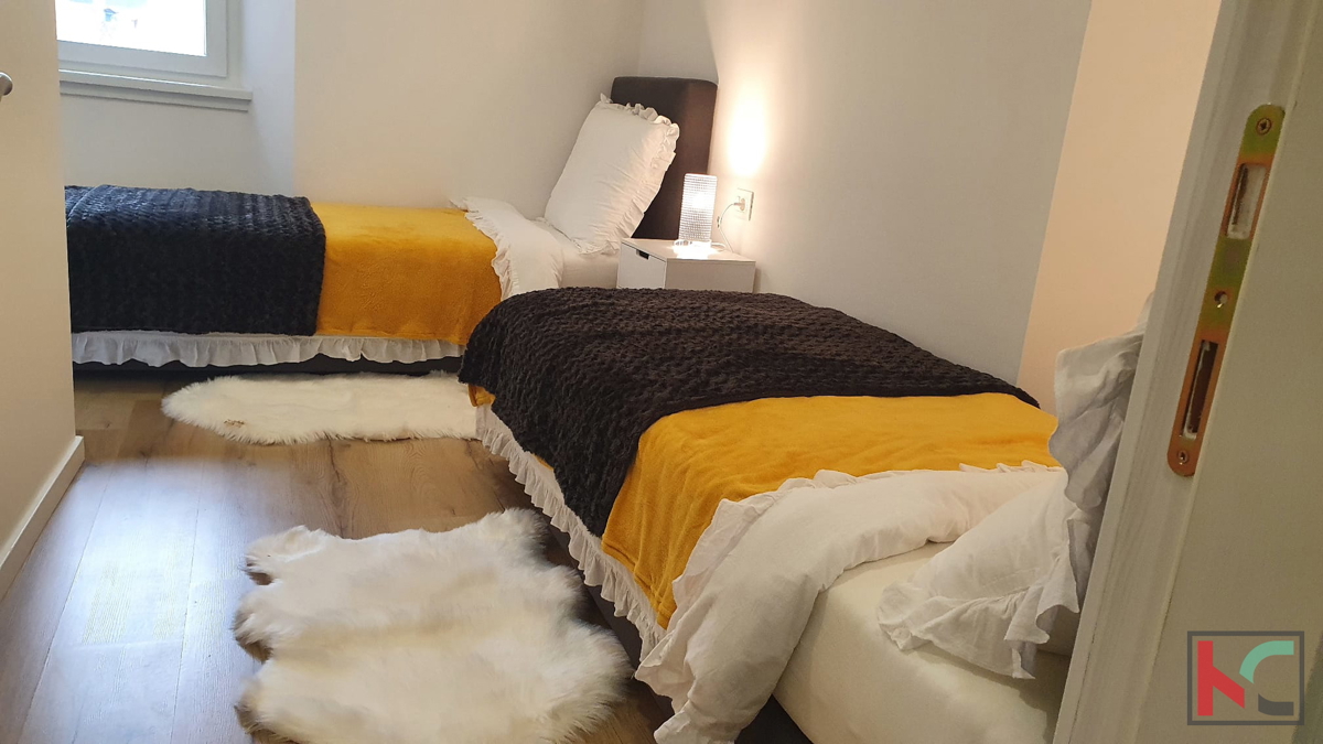 Pazin, lepa hiša v centru mesta 118m2, z notranjim bazenom in wellnessom, #prodaja