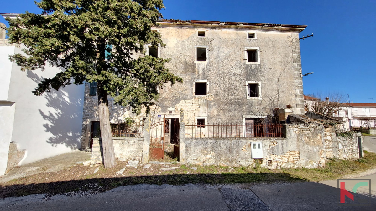 Istra, Barban, kamnita hiša za obnovo. #razprodaja