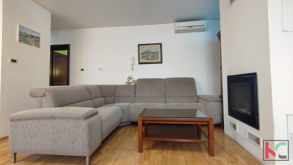 Istra, Bale, družinska hiša z utečeno slaščičarsko dejavnostjo, priložnost za investicijo, #prodaja
