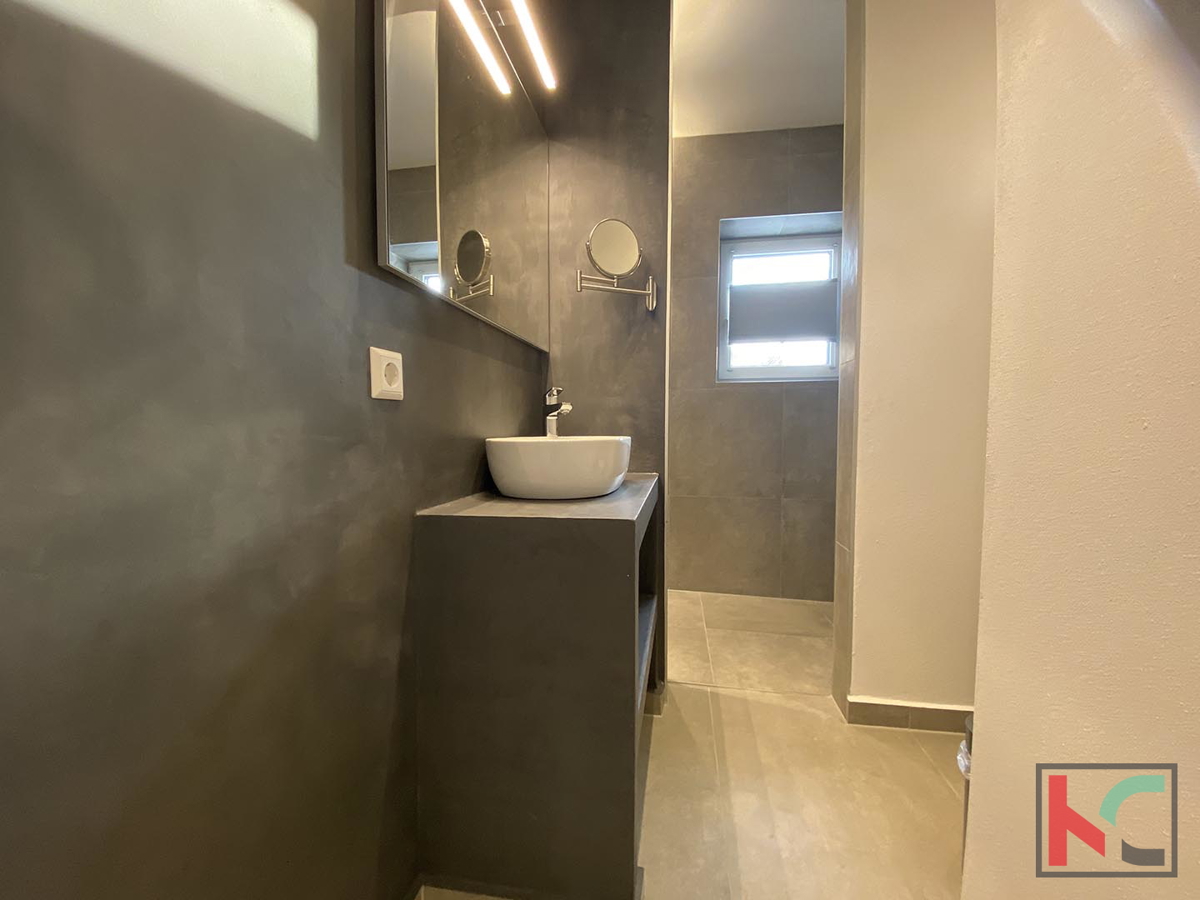 Istra, Premantura, hiša s 3 luksuznimi apartmaji in pogledom na morje, #prodaja