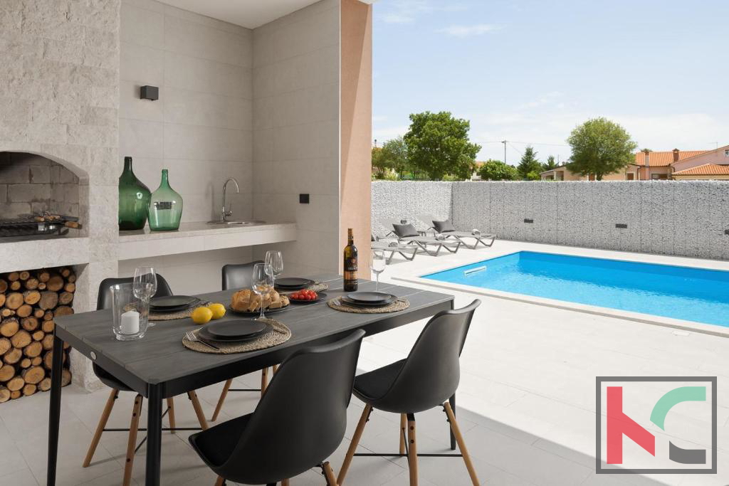 Istra, Svetvinčenat, moderna Vila 230m2, #prodaja