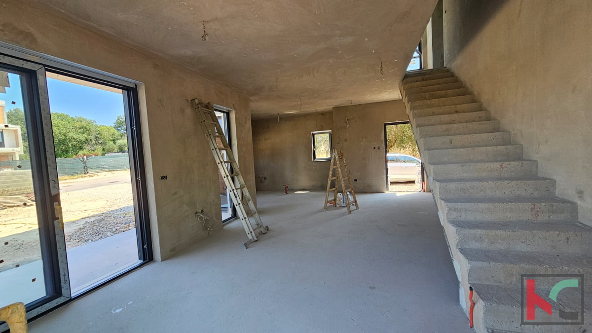 Istra, Medulin, dvojček v izgradnji z bazenom in vrtom, garaža, blizu morja, #prodaja