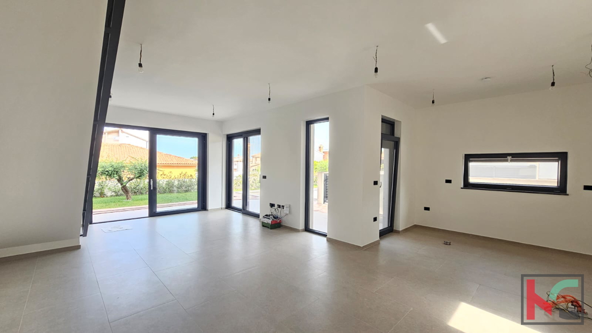 Istra, Medulin, dvojček v izgradnji z bazenom in vrtom, garaža, blizu morja, #prodaja