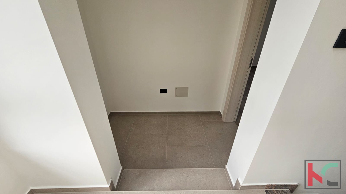 Istra, Medulin, dvojček v izgradnji z bazenom in vrtom, garaža, blizu morja, #prodaja