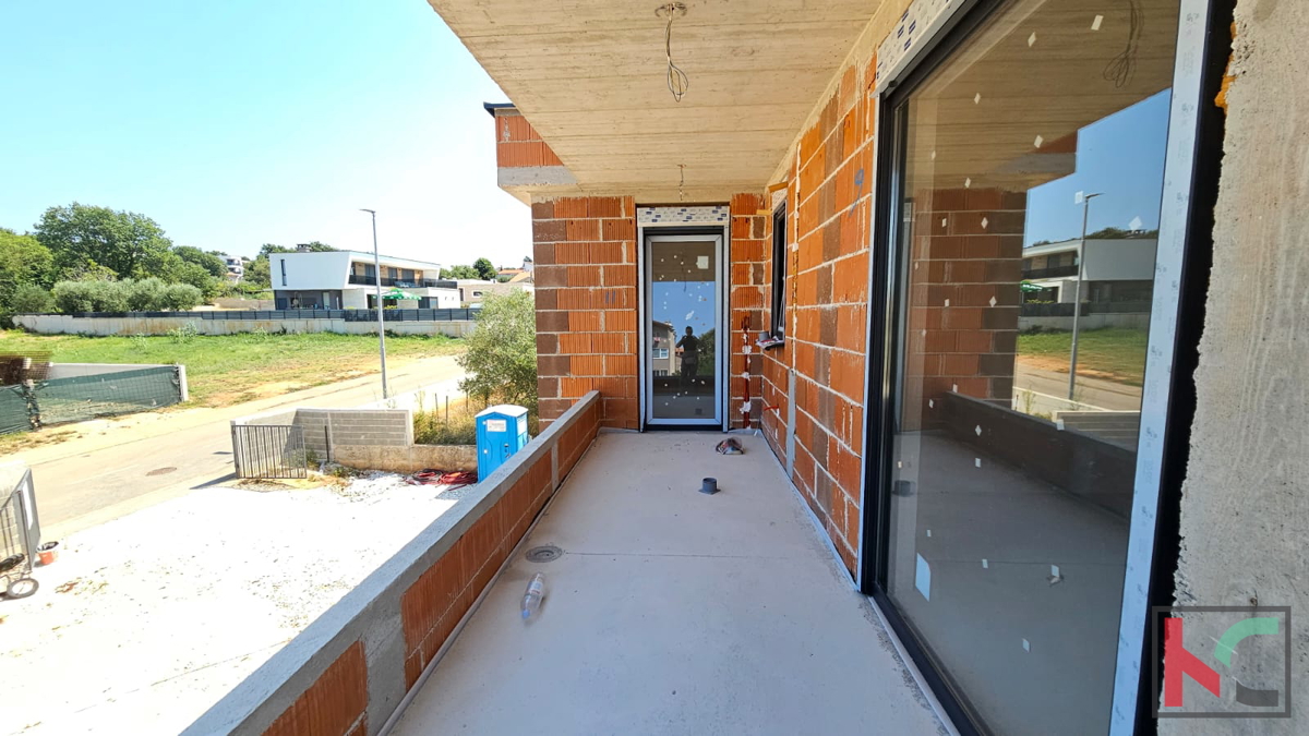 Istra, Medulin, dvojček v izgradnji z bazenom in vrtom, garaža, blizu morja, #prodaja