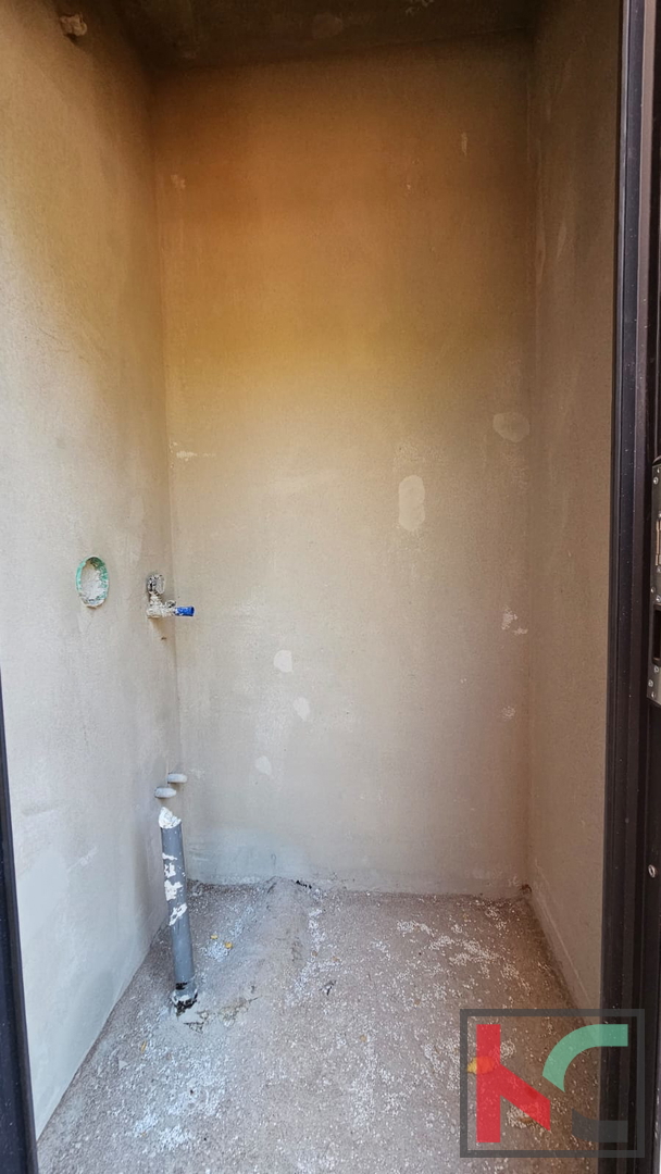 Istra, Medulin, dvojček v izgradnji z bazenom in vrtom, garaža, blizu morja, #prodaja
