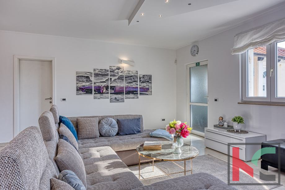 Rovinj, samostojna hiša z bazenom in lepim vrtom 1020m2 #prodaja