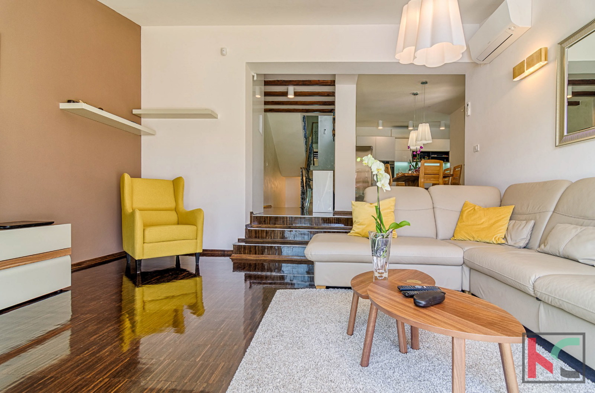 Istra, Pula, Štinjan, počitniška vila 220 m2, #prodaja