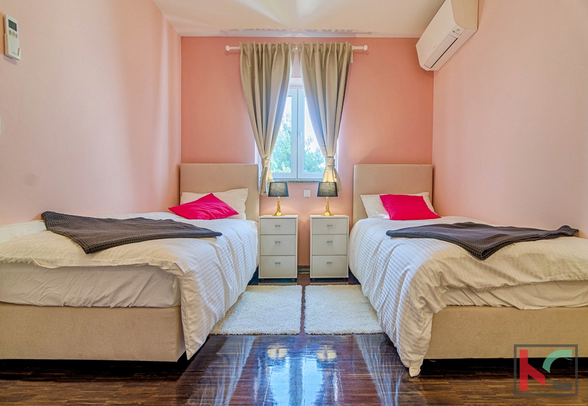 Istra, Pula, Štinjan, počitniška vila 220 m2, #prodaja