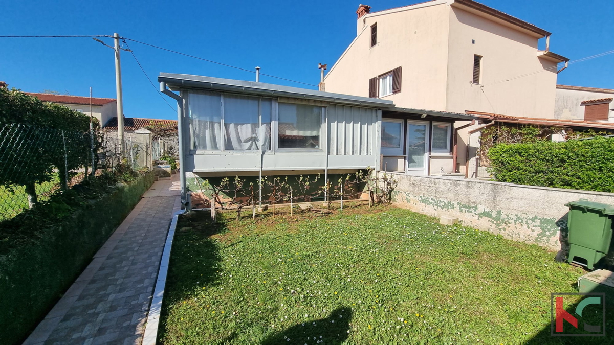 Istra, Banjole, hiša 48m2 na 125m2 vrta, za adaptacijo, #prodaja