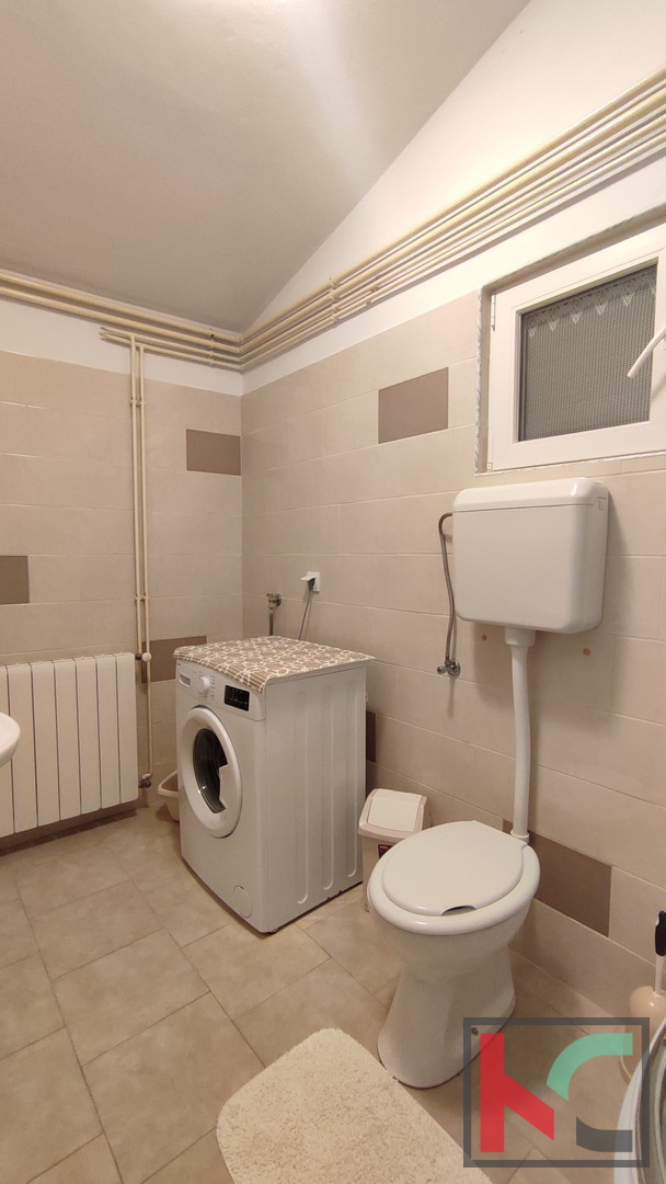 Istra, Vidikovac, hiša z dvoriščem in dodatnim apartmajem, zahtevana lokacija #prodaja