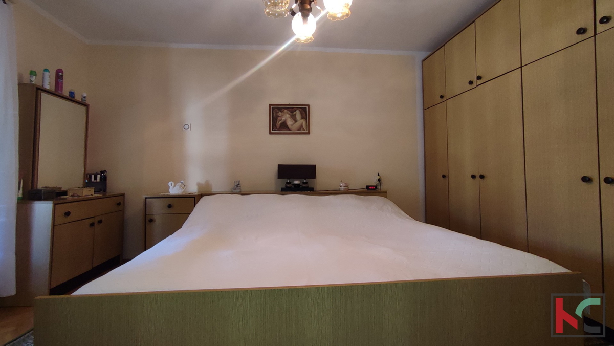 Istra, Vidikovac, hiša z dvoriščem in dodatnim apartmajem, zahtevana lokacija #prodaja