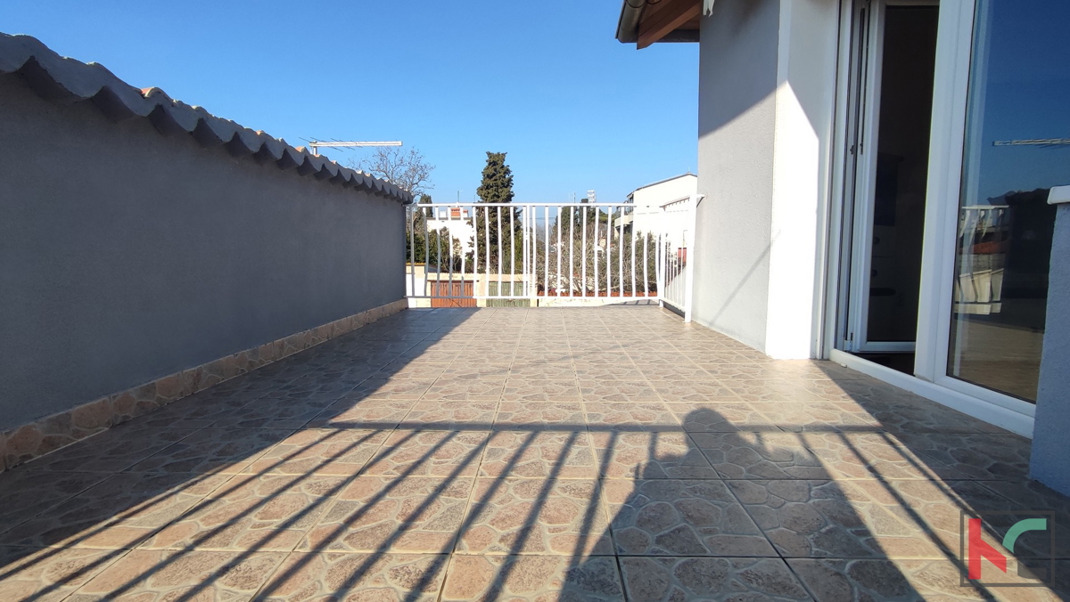 Istra, Vidikovac, hiša z dvoriščem in dodatnim apartmajem, zahtevana lokacija #prodaja