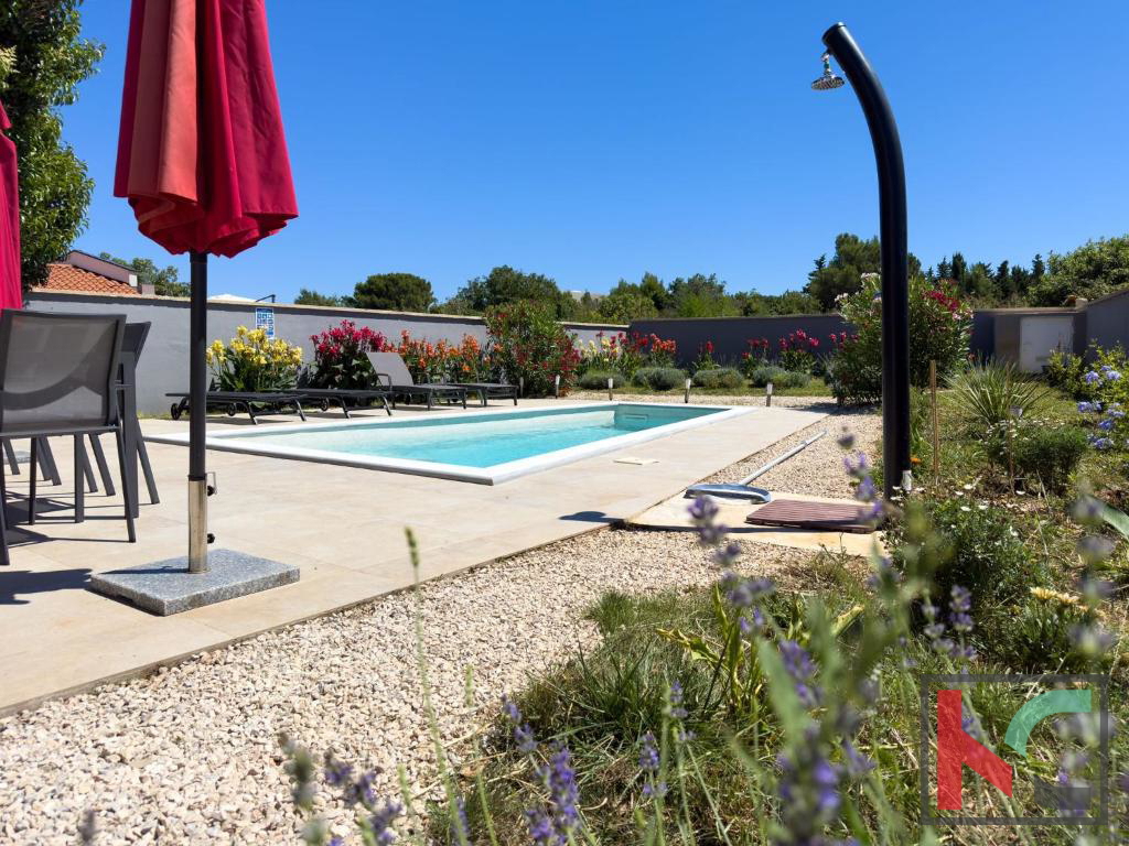 ISTRA, LIŽNJAN, VILA S BAZENOM #PRODAJA