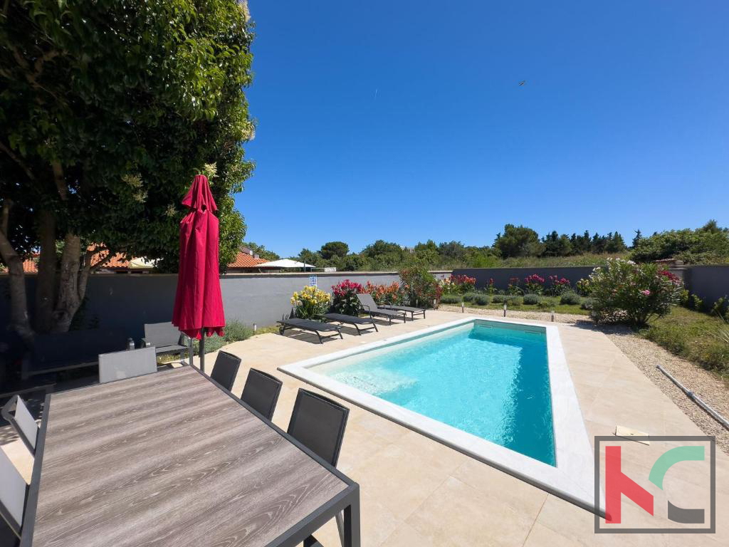 ISTRA, LIŽNJAN, VILA S BAZENOM #PRODAJA