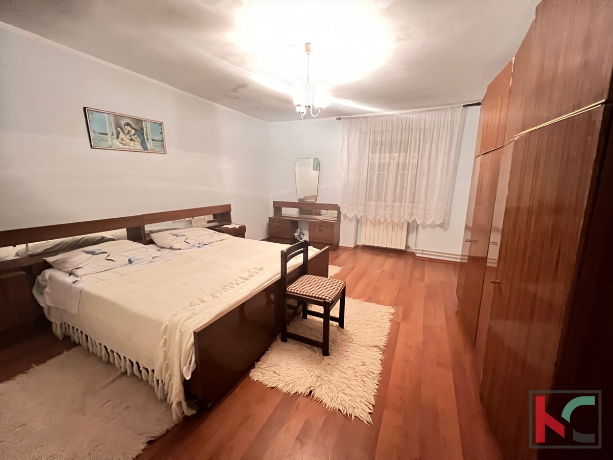 Istra, Svetvinčenat, Hiša, 136 m2 s potencialom na lepi parceli #prodaja