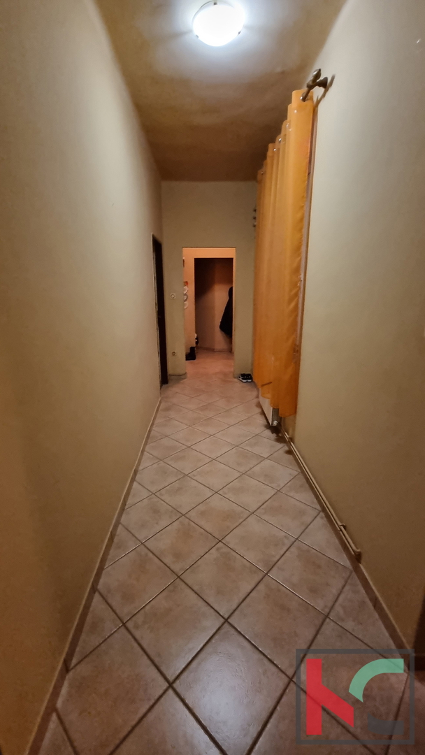 Pula, Punta, stanovanje 122,72m2 s pogledom na morje