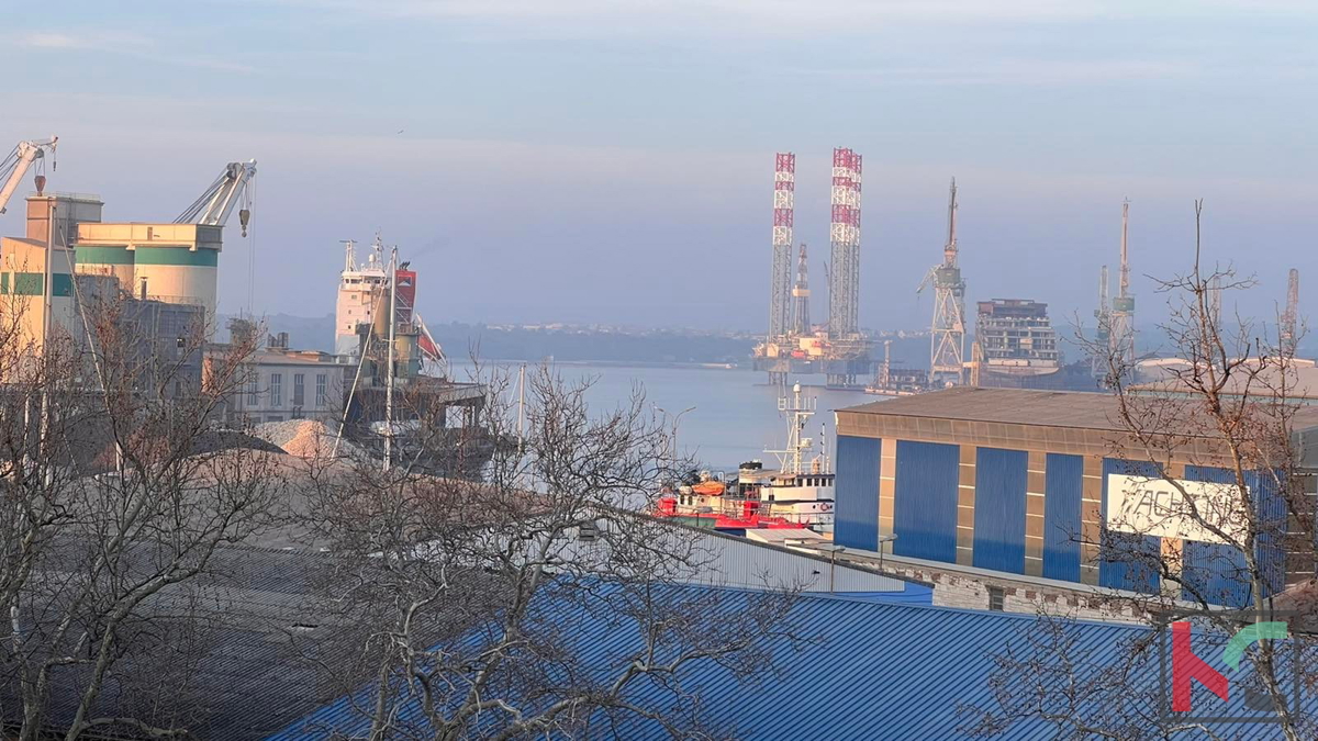 Pula, Stoja, trisobno družinsko stanovanje, 60 m2, popolnoma prenovljeno na idealni lokaciji #prodaja