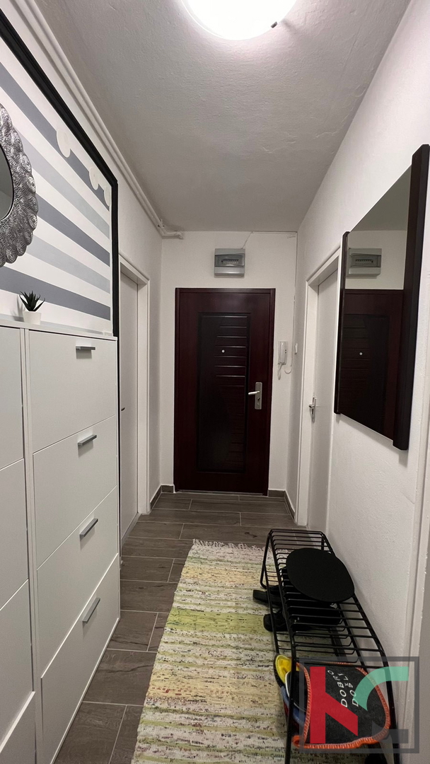 Pula, Stoja, trisobno družinsko stanovanje, 60 m2, popolnoma prenovljeno na idealni lokaciji #prodaja