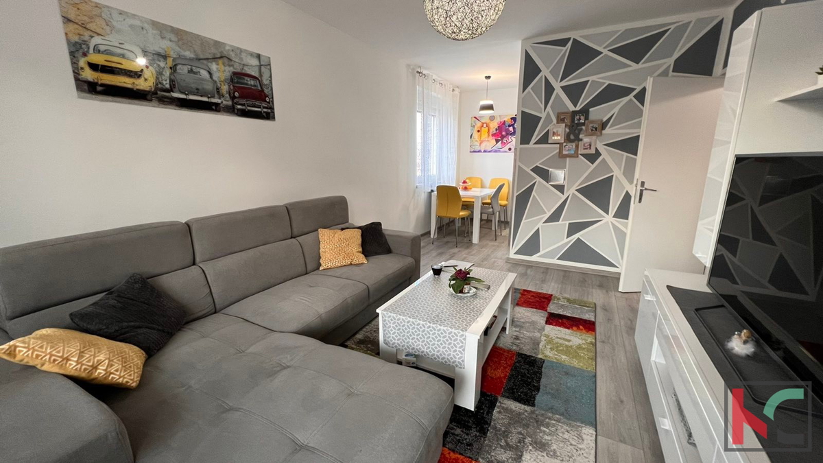 Pula, Stoja, trisobno družinsko stanovanje, 60 m2, popolnoma prenovljeno na idealni lokaciji #prodaja