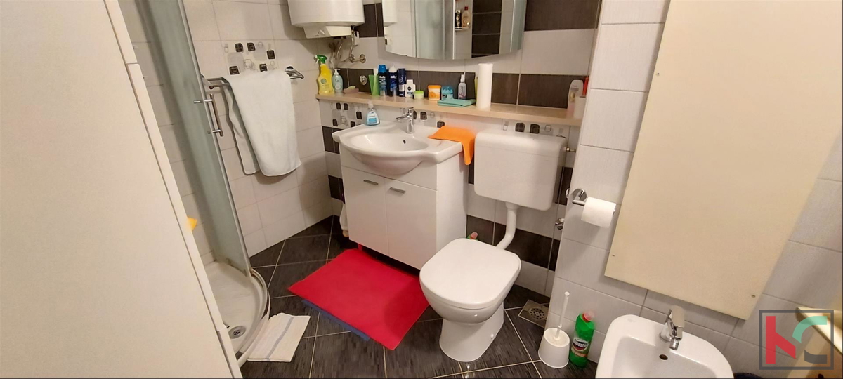 Pula, Stoja pritličje stanovanje 77m2 z vrtom 30m2