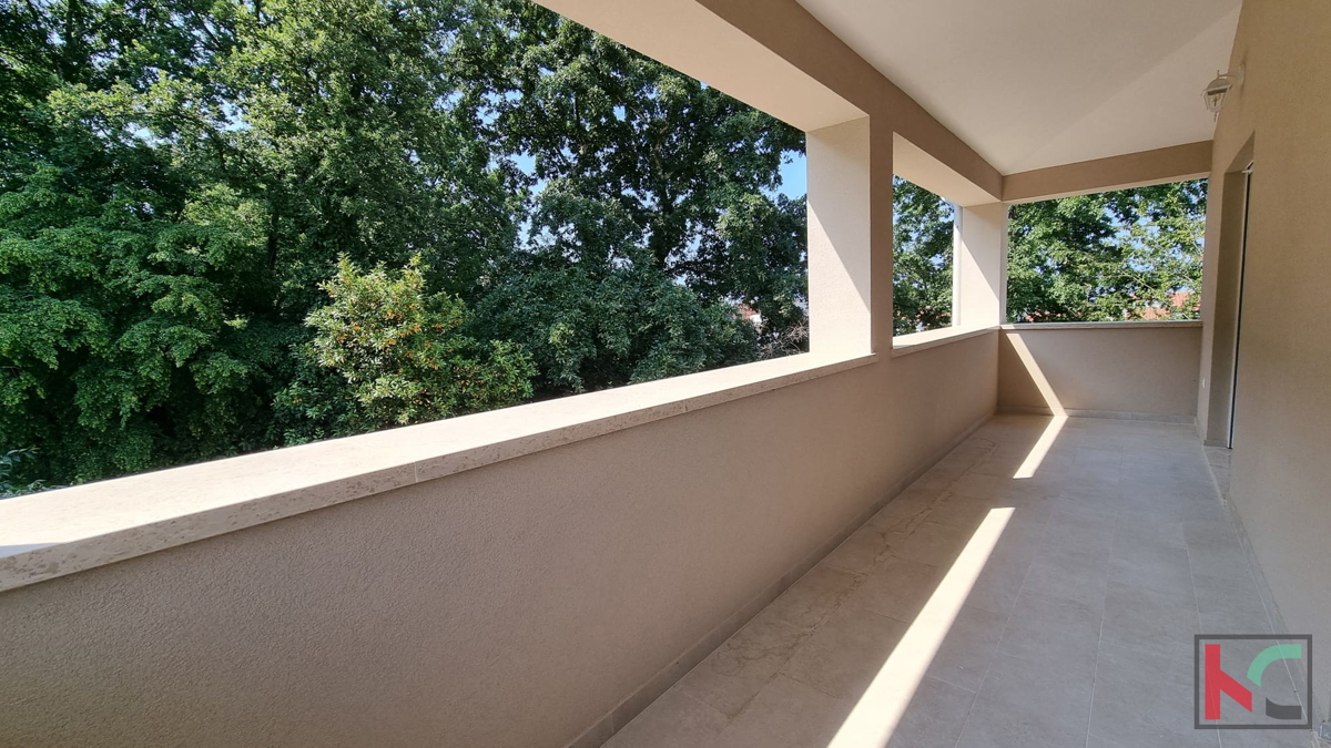 Prostorna vila na mirni lokaciji - 192,56 m2 udobja v predmestju Poreča, #prodaja