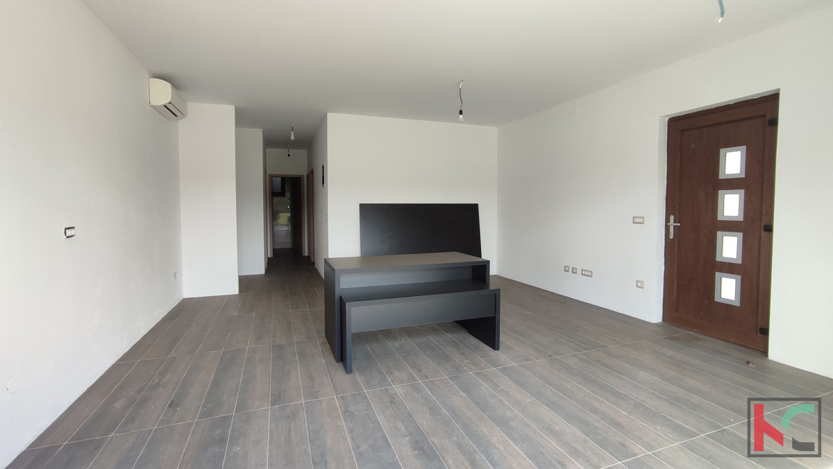 Istra, Rovinj, hiša s tremi apartmaji blizu morja in plaže, #prodaja
