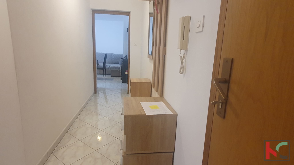 Poreč, dvosobno stanovanje z vrtom in lastnim parkirnim mestom #prodaja