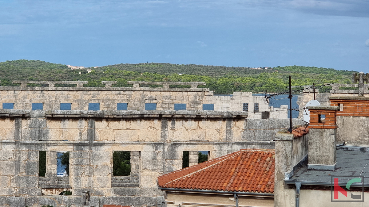 Pula, Center, kvalitetna novogradnja 102,61m2 100m od Arene z dvigalom