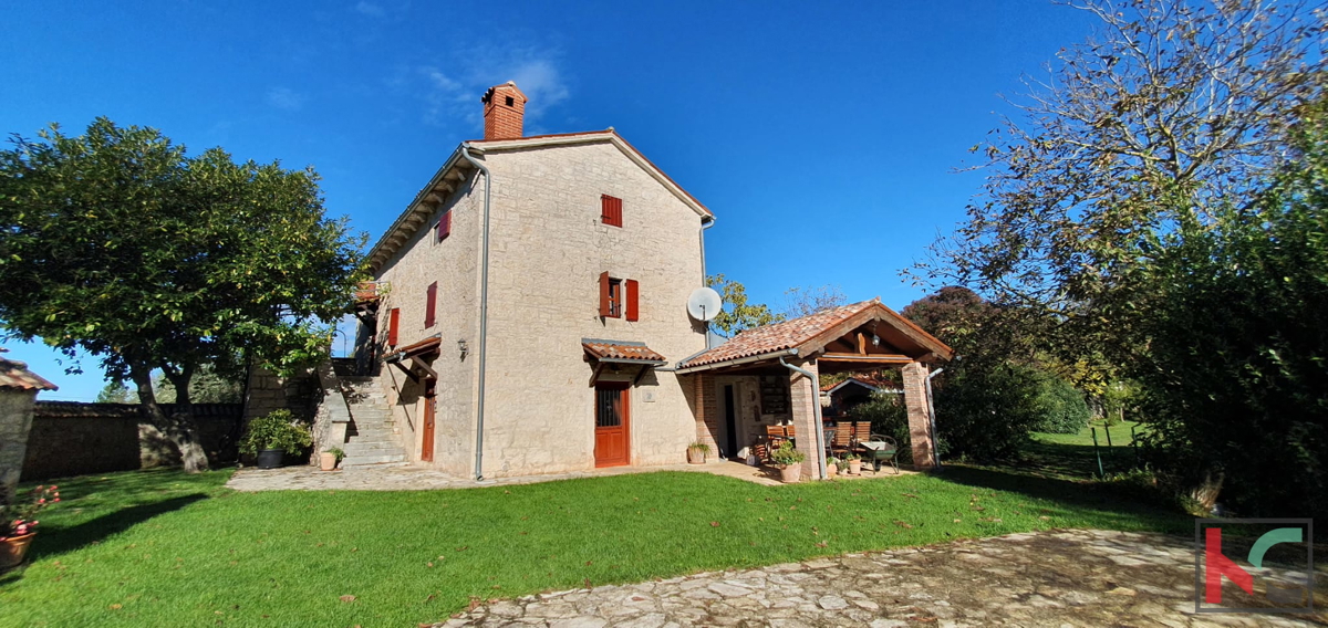 Istra, Tinjan, dvojna hiša 193,47m2 z urbaniziranim in kmetijskim zemljiščem 6523m2 #prodaja